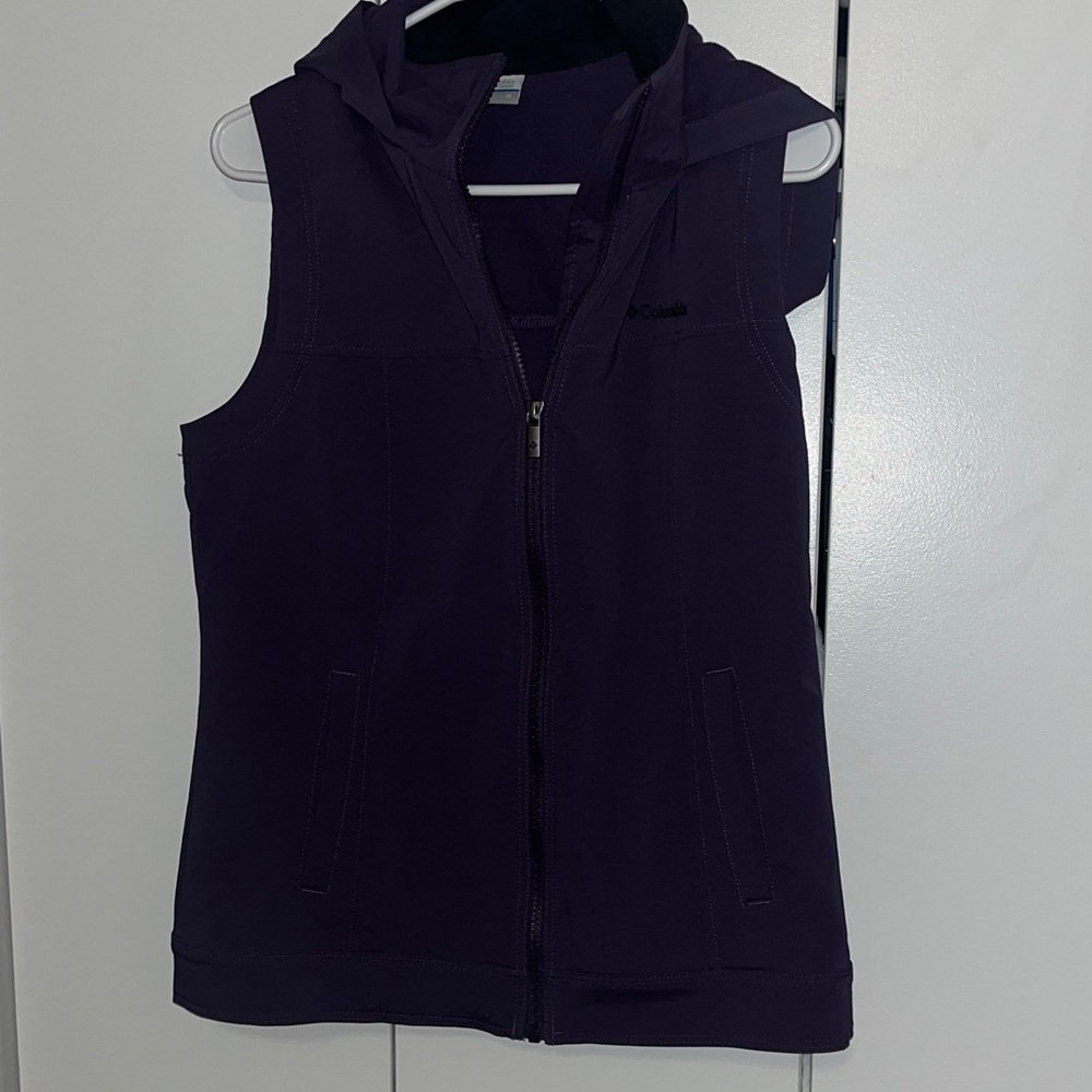 Columbia Dark Purple Sleeveless Vest